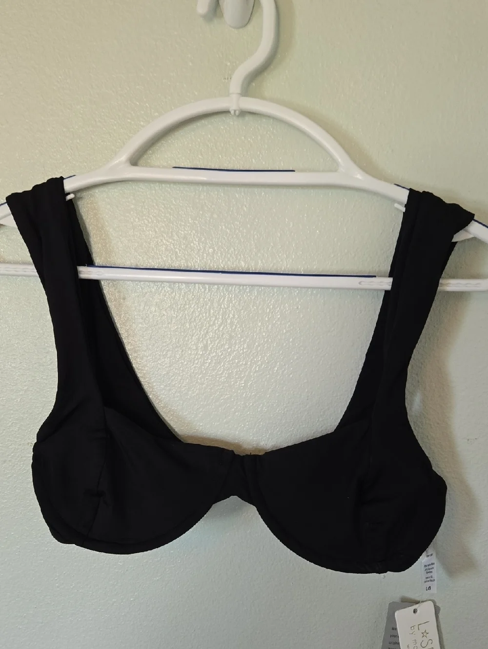 L Space | NWT Black Tori Underwire Bikini Top Size Large